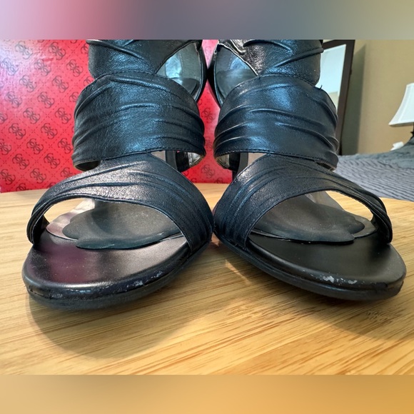 GUESS Black Open Toe Heel 8 - Picture 14 of 16